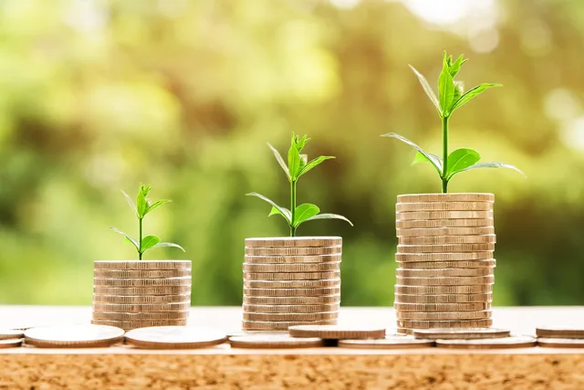money, profit, finance, business, return, yield, financial, cash, currency, investment, banking, wealth, coin, economy, success, loan, salary, rich, credit, payment, savings, save, deposit, growth, income. Manchester payroll software options for SMEs and agencies